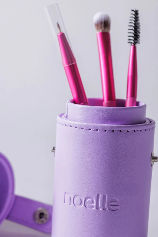 Noelle On the go set