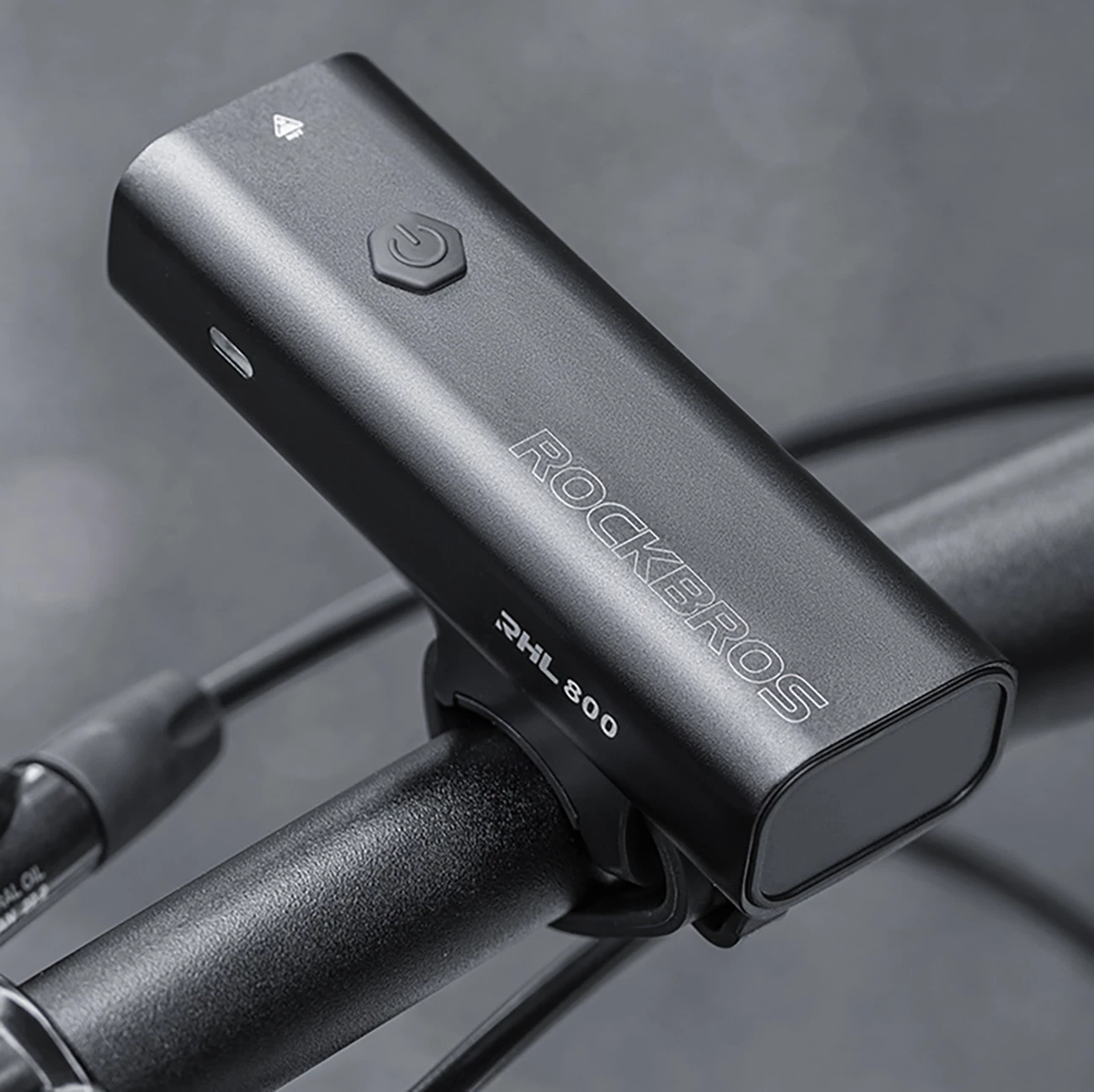 Dritë përpara biçiklete Rockbros 24710012001, 800 lm, 3000 mAh, USB-C, e zezë