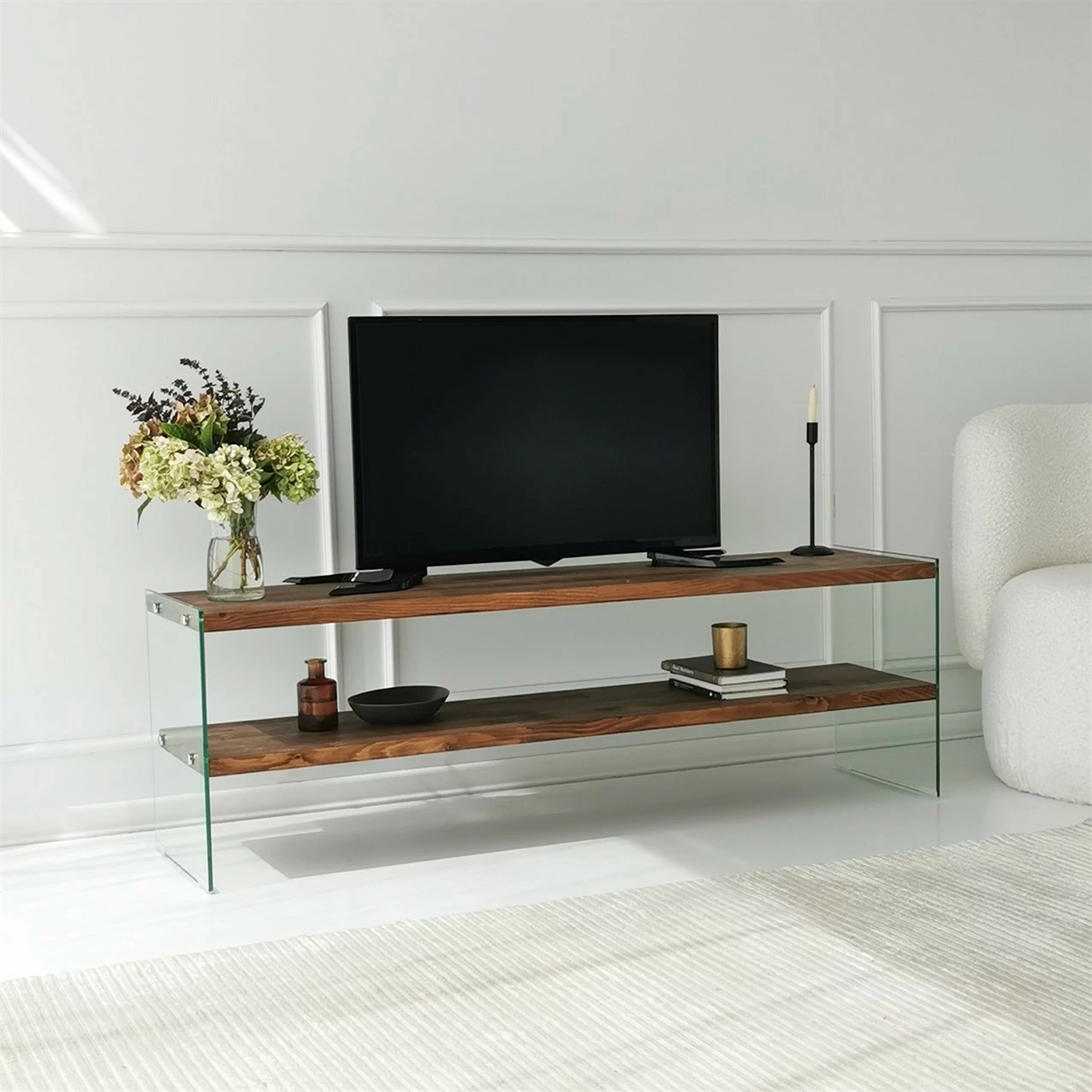 Komodë TV Hanah Home, Aqua TV, ngjyrë gështenjë