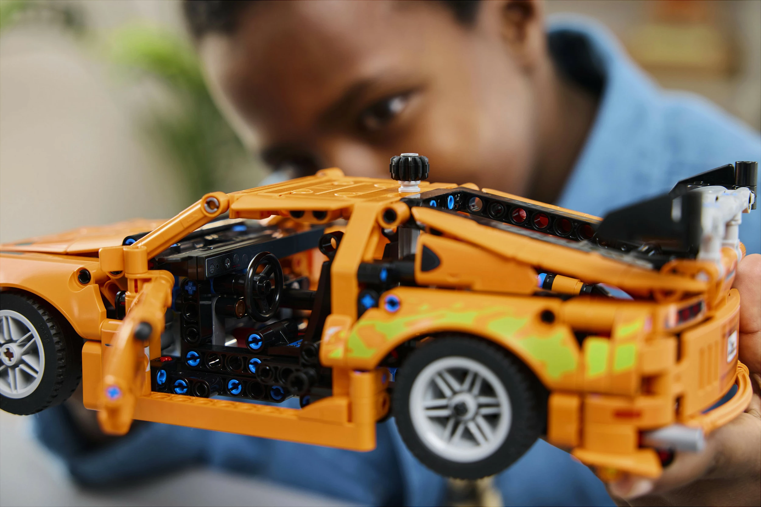 Set ndërtimi LEGO Fast and Furious Toyota Supra MK4, 810 pjesë, plastikë, shumëngjyrësh