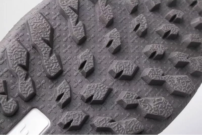 Atlete për fëmijë 4F, të zeza