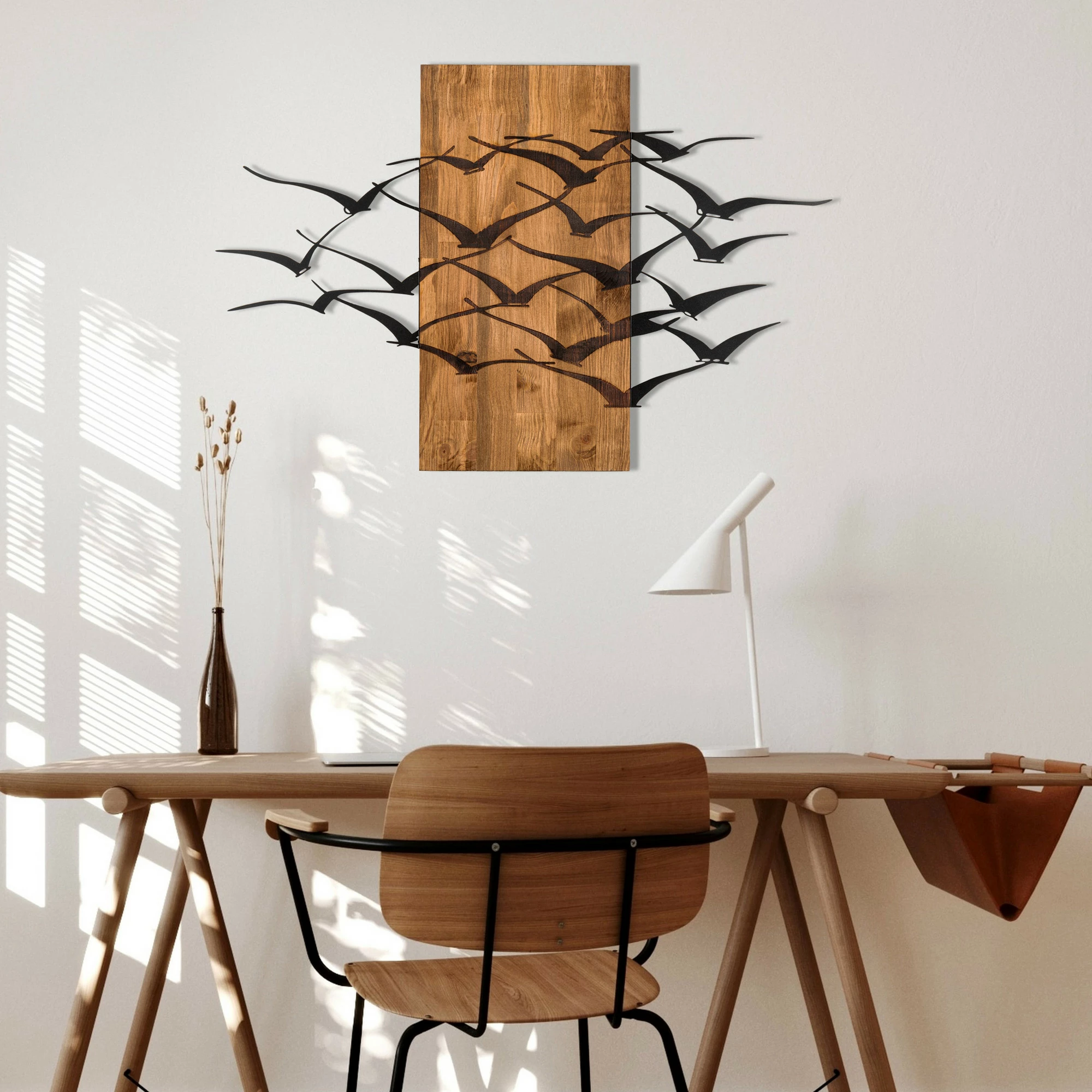 Aksesor dekorativ muri prej druri, Wallity, Migration, ngjyrë e zezë dhe arre, 86x58cm
