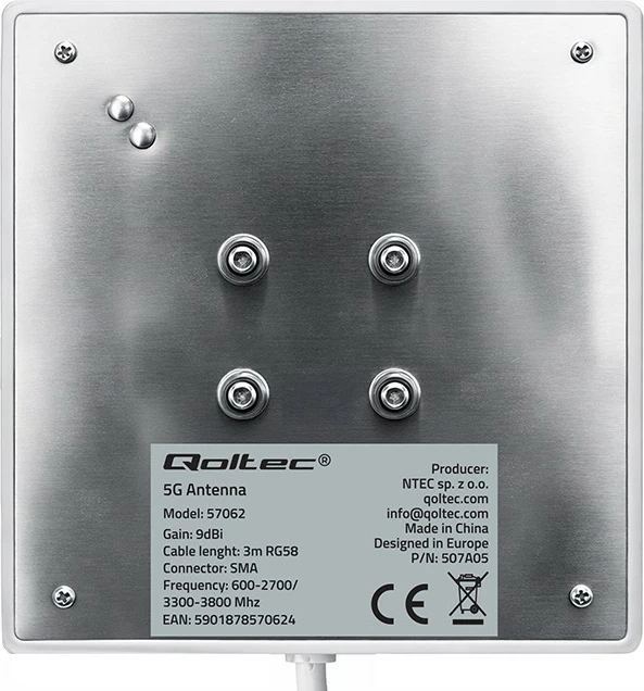 Antenë LTE/5G drejtimore, Qoltec 57062, 9 dBi, SMA, IP67, kabllo 3 m, e bardhë, me aksesorë montimi