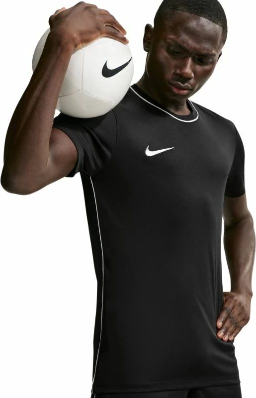 Maicë për meshkuj Nike, e zezë