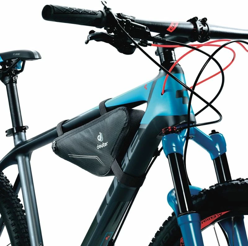 Çantë trekëndore Deuter, e zezë