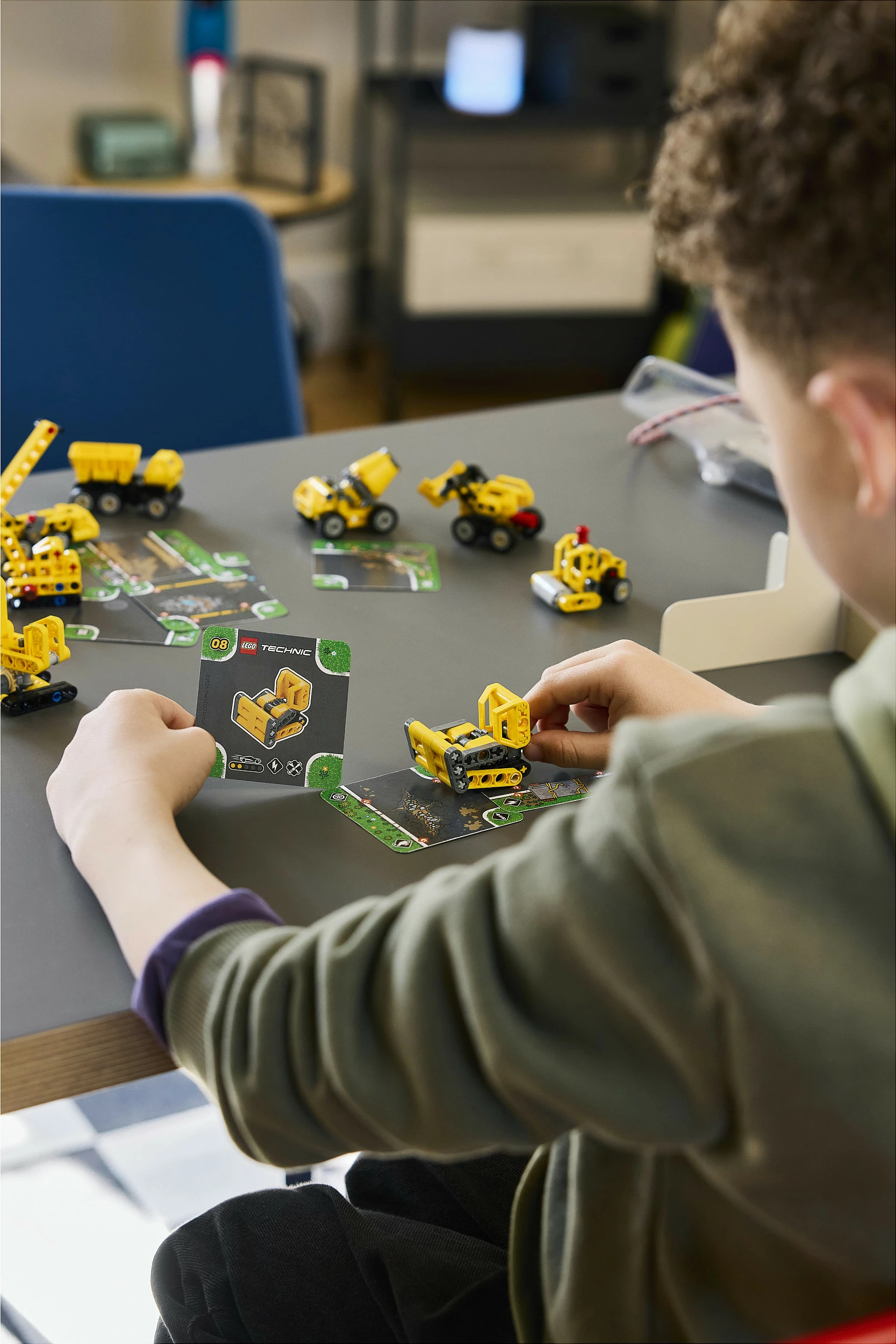 Set ndërtimi LEGO Technic 42233 Mighty Machines, 44 pjesë, shumëngjyrësh
