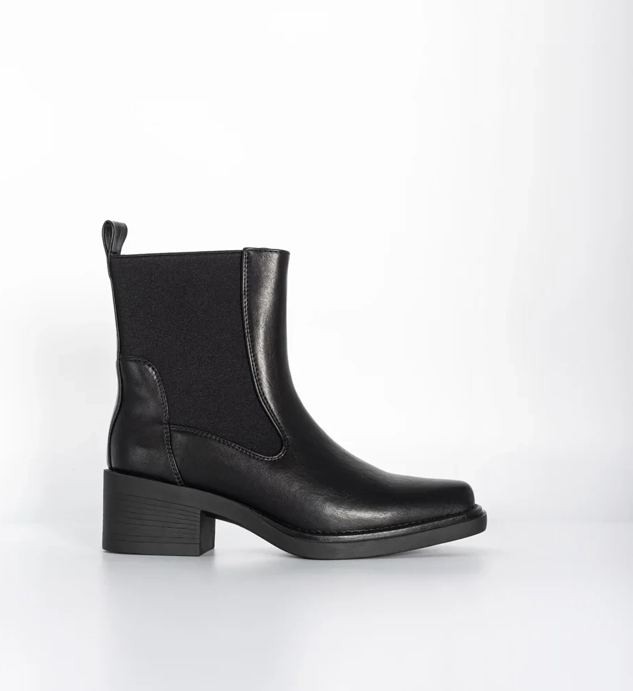 Nero Black