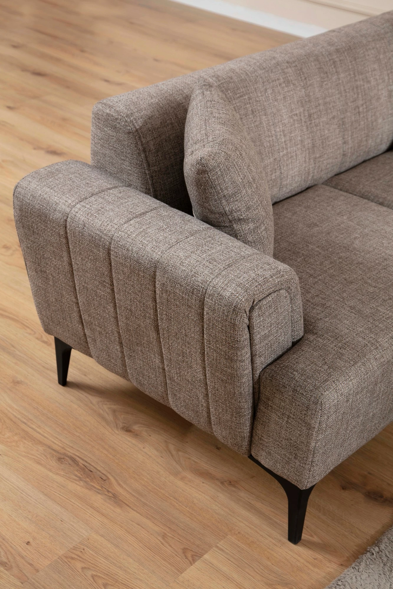 Divan dy vendësh Atelier del Sofa, Hamlet, ngjyrë kafe e çelët