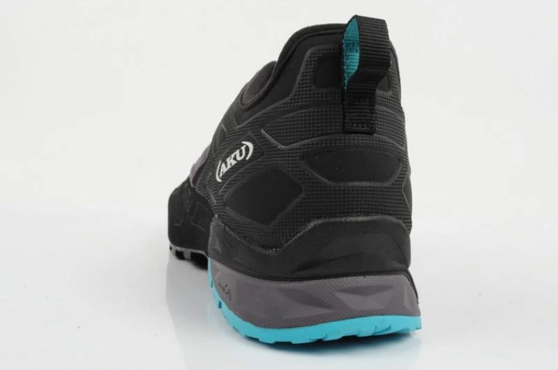 Çizme trekking për femra Aku, të zeza