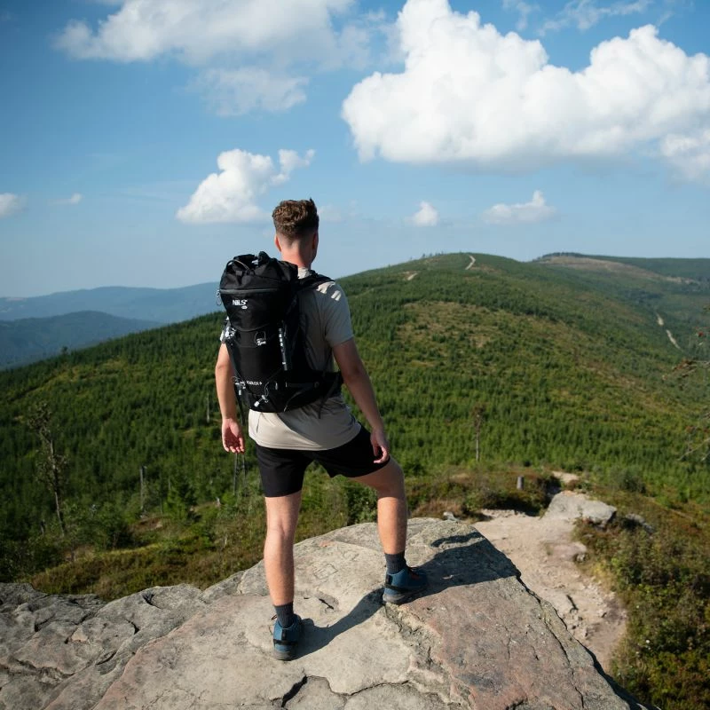 Çantë shpine Nils Extreme NC1938 Tourist 40L, e zezë
