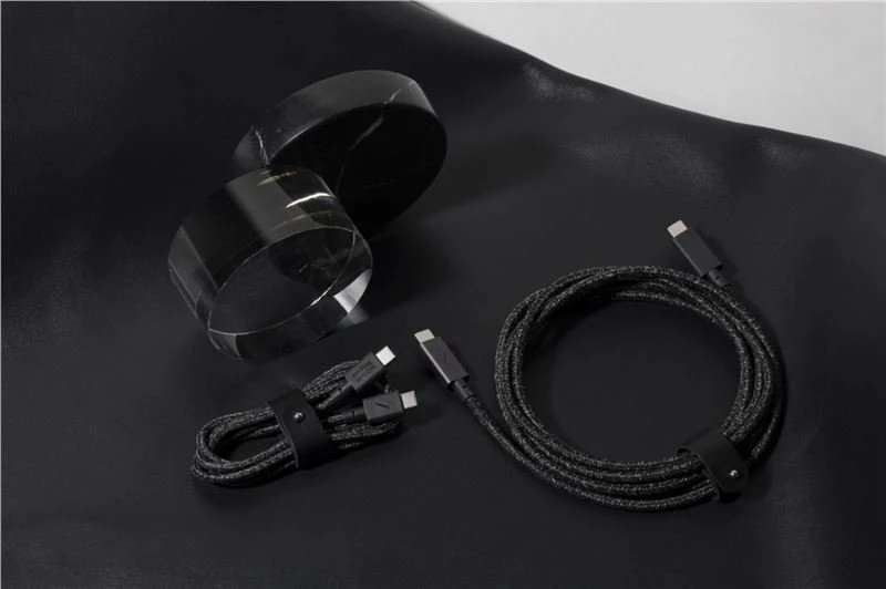 Kabllo USB-C në USB-C Native Union Belt Cable Type-C-C-Pro 2.4 m 240W PD 3.1, e zezë