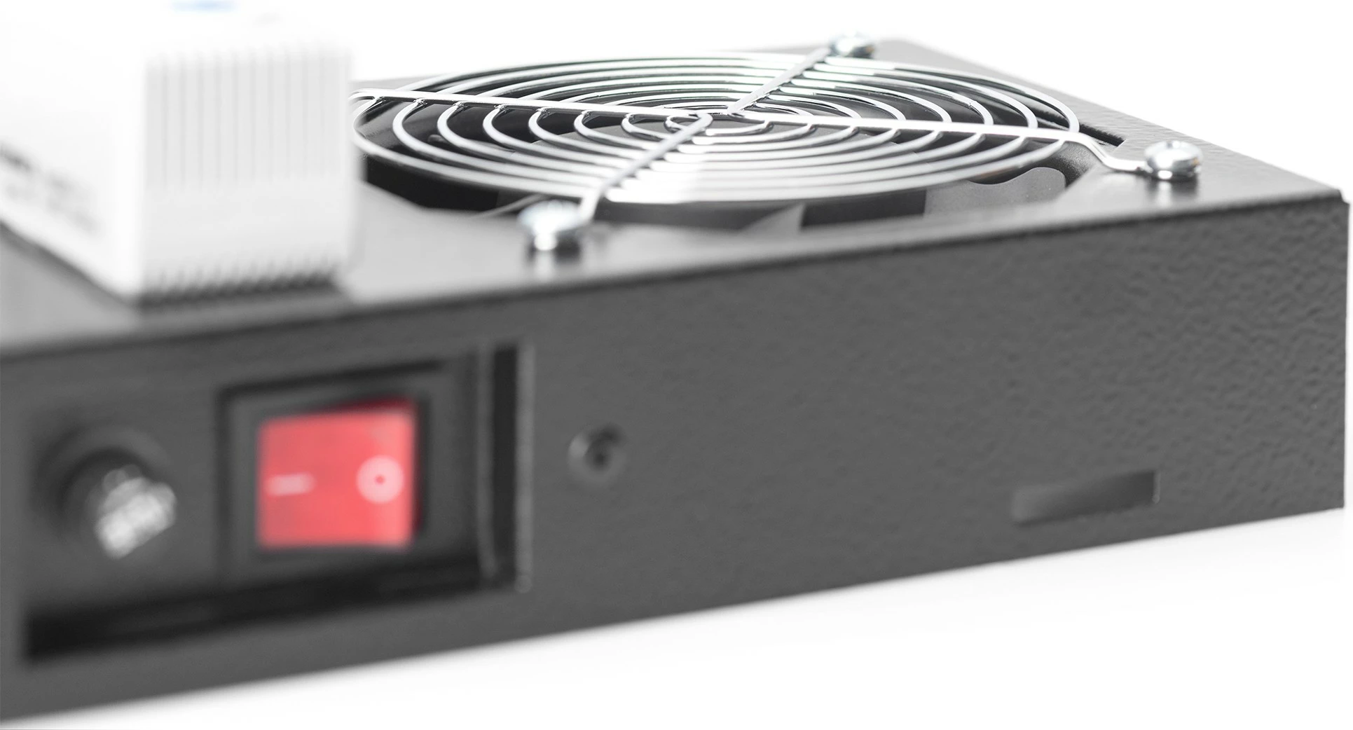 Ventilator tavanor Digitus për kasë rrjeti 19", 2 ventilatorë, termostat, i zi