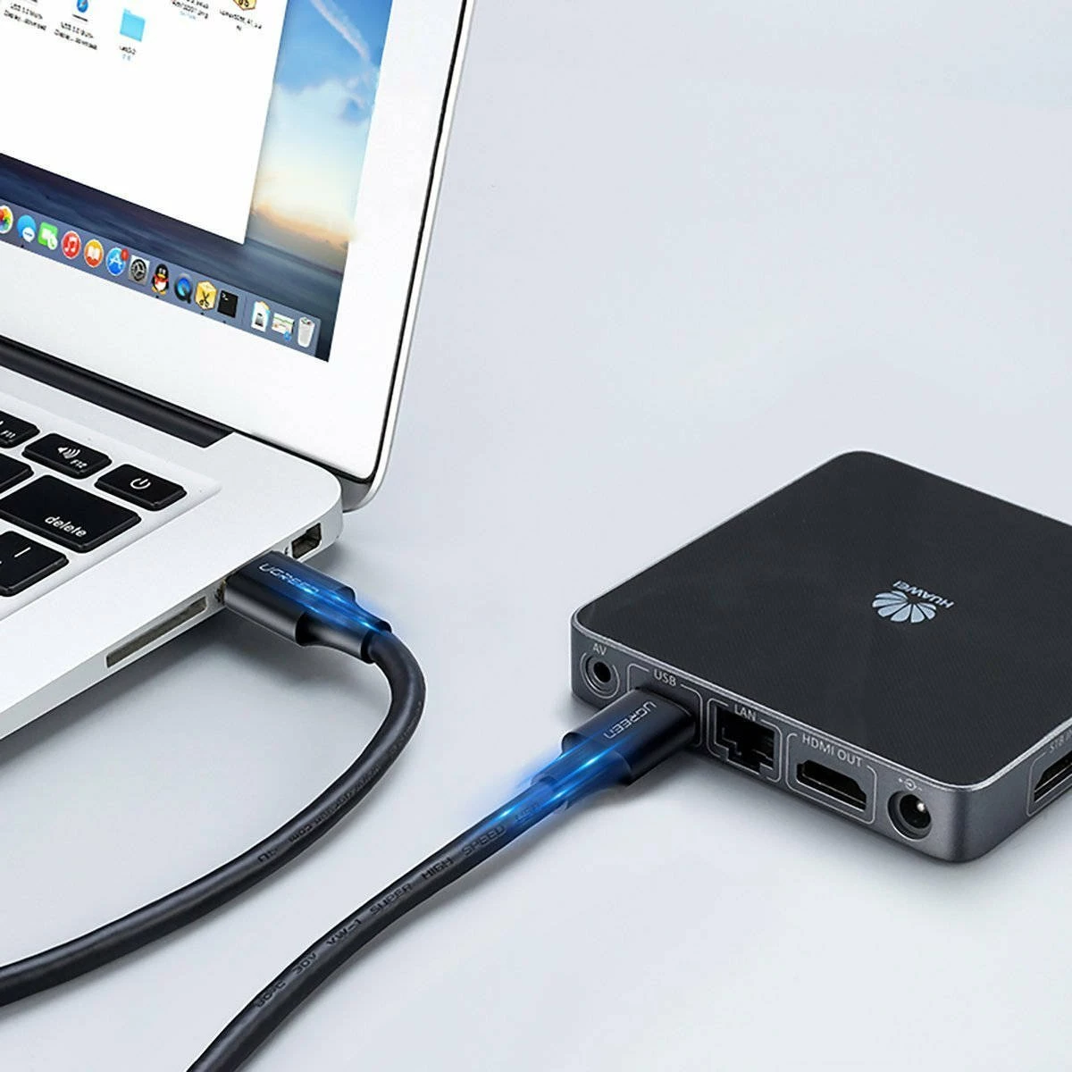 Kabllo USB-A në USB-A Ugreen 90576, 3 m, USB 3.2 Gen 1 (5 Gbps), e zezë