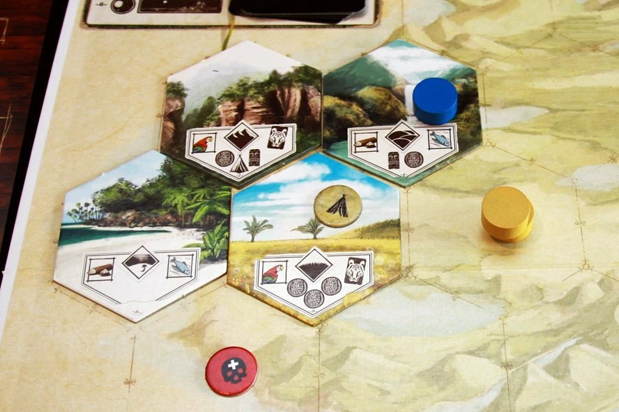 Lojë tavoline Portal Games Robinson Crusoe: Adventure on the Cursed Island, kooperative, 1-4 lojtarë, 120 min, 14+, version polonisht