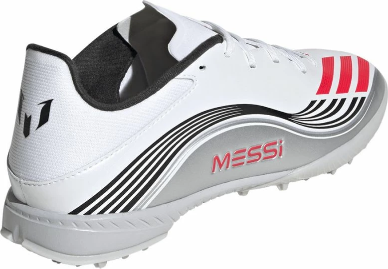 Atlete futbolli adidas për meshkuj, të bardha