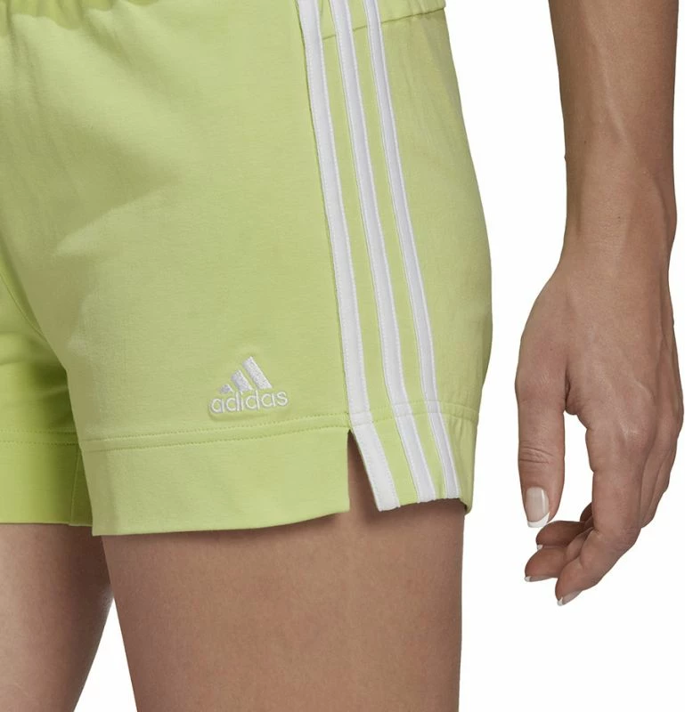 Shorce për femra adidas, të gjelbërta