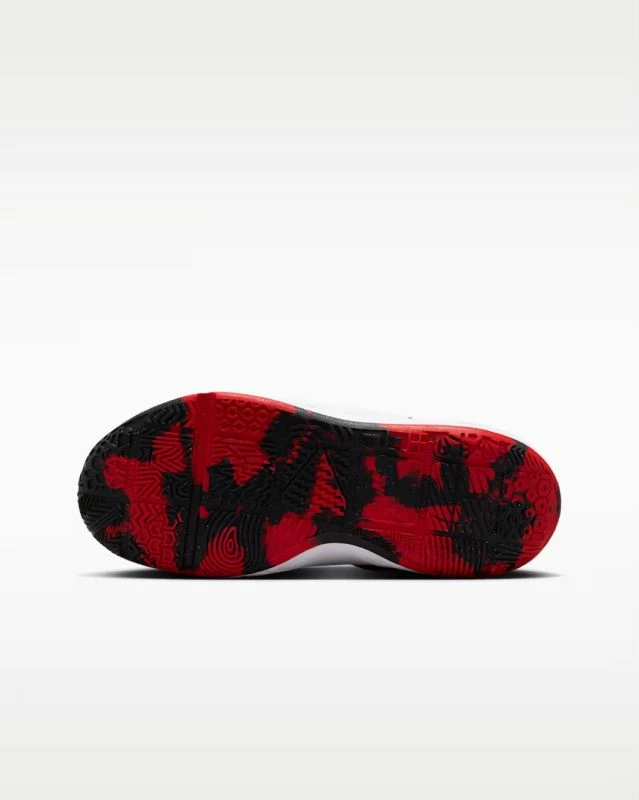 Atlete basketbolli Nike Team Hustle D 12 GS, të zeza [Madhësia: 36.5]