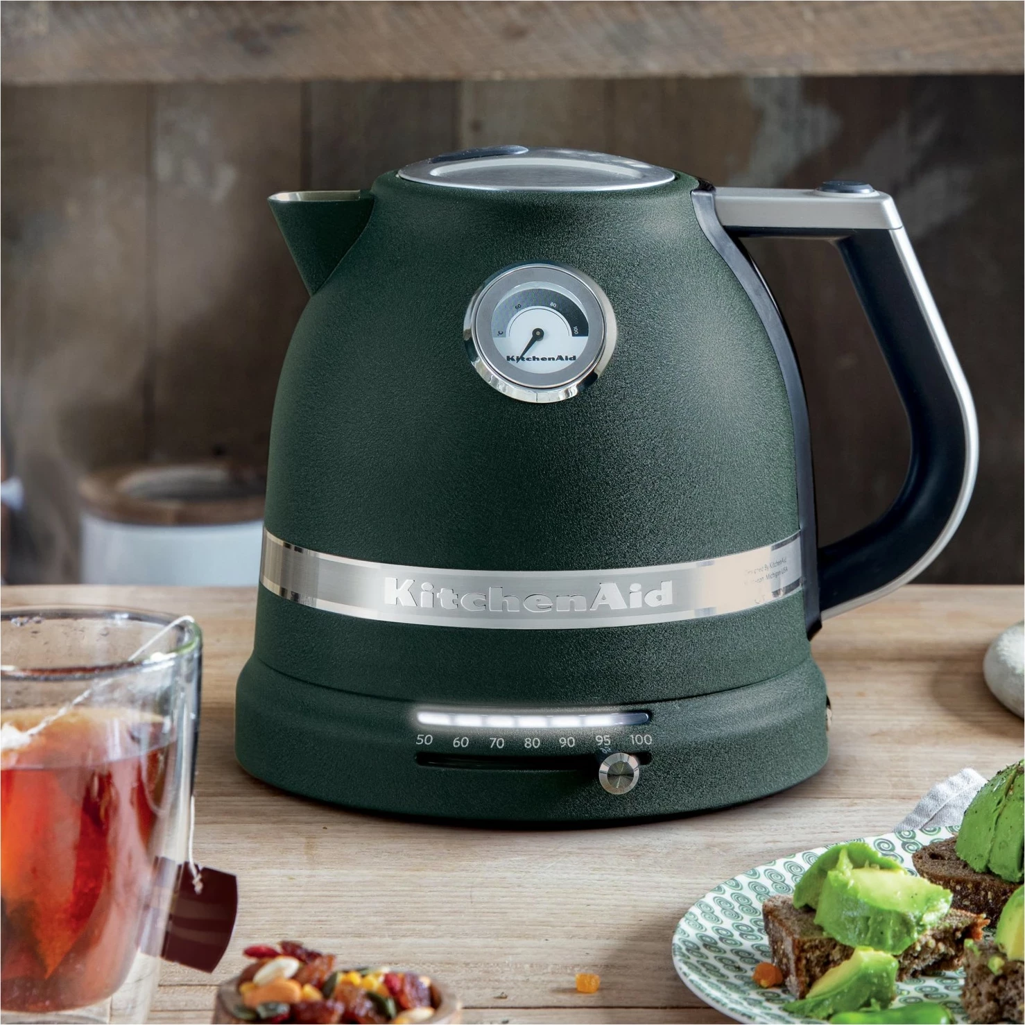Çajnik elektrik KitchenAid Artisan 5KEK1522, 1.5L, 2400W, ngjyrë e gjelbër e errët