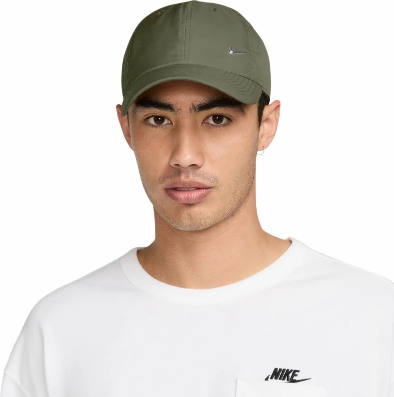 Kapelë Nike Dri-FIT Club FB5372 222, olive