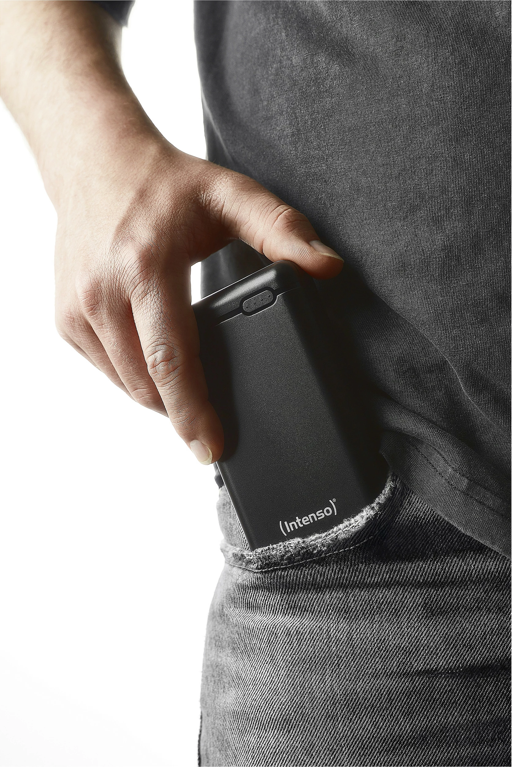 Powerbank Intenso XS20000, 20000 mAh, USB-A/USB-C, e zezë