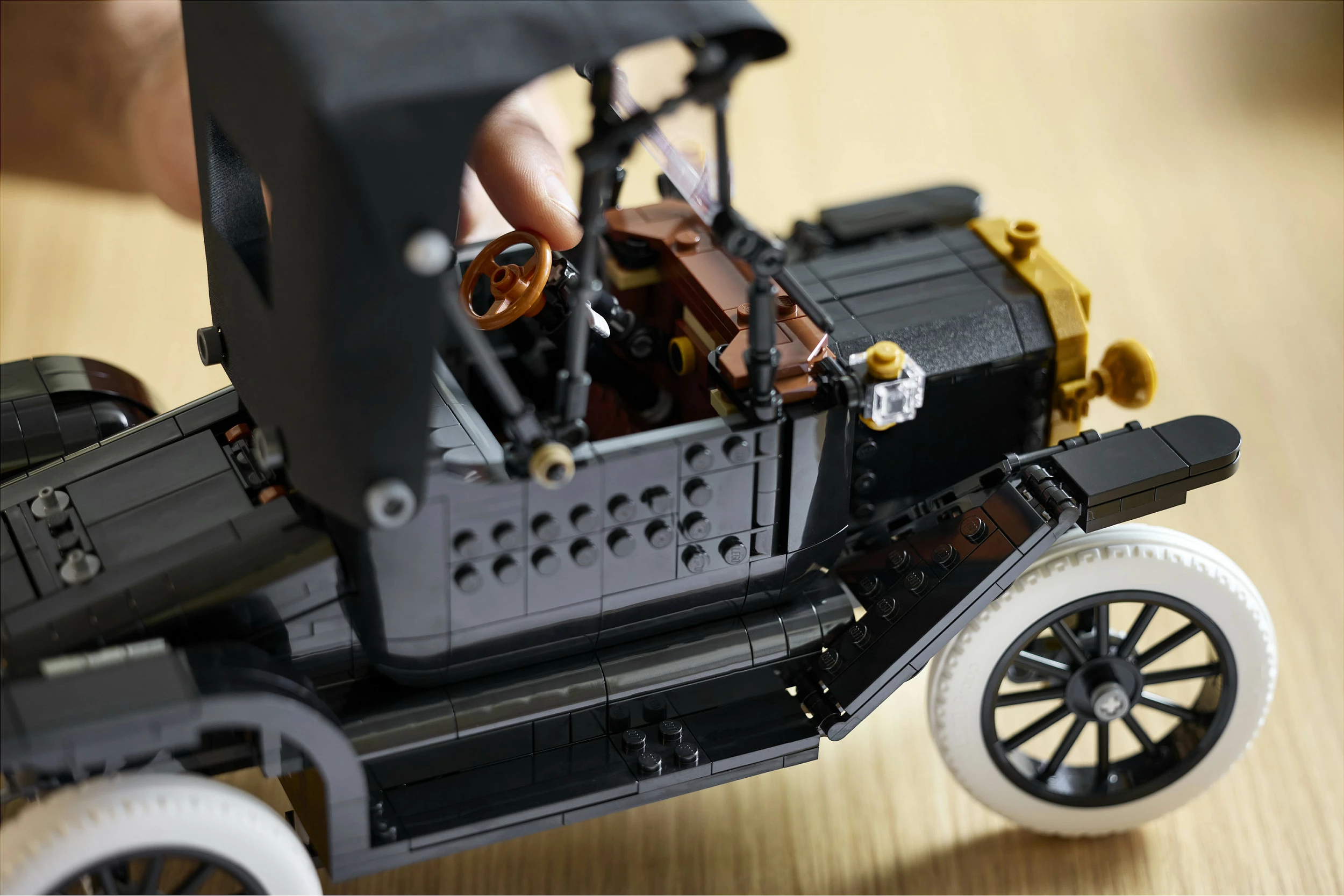 Set ndërtimi LEGO Icons Ford Model T 11376, 1060 copë, multicolor