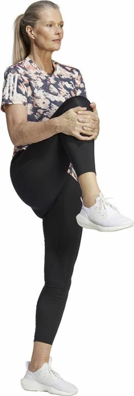 Maicë adidas për femra, me ngjyra