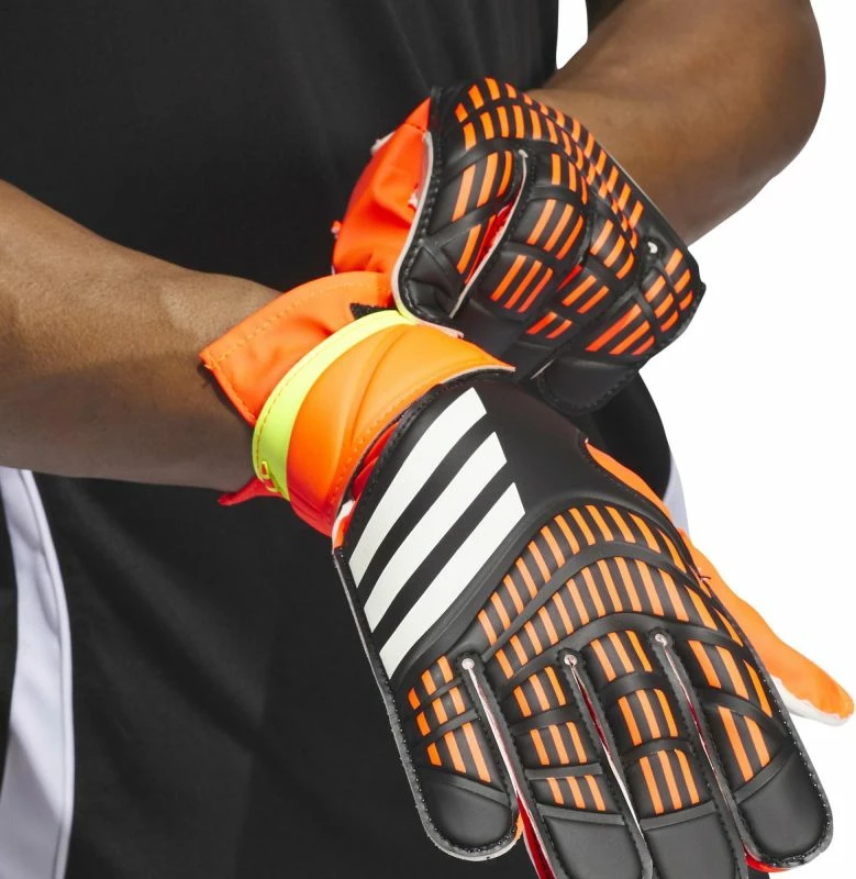 Doreza portieri për meshkuj adidas Predator Training M IQ4027, të zeza dhe portokalli