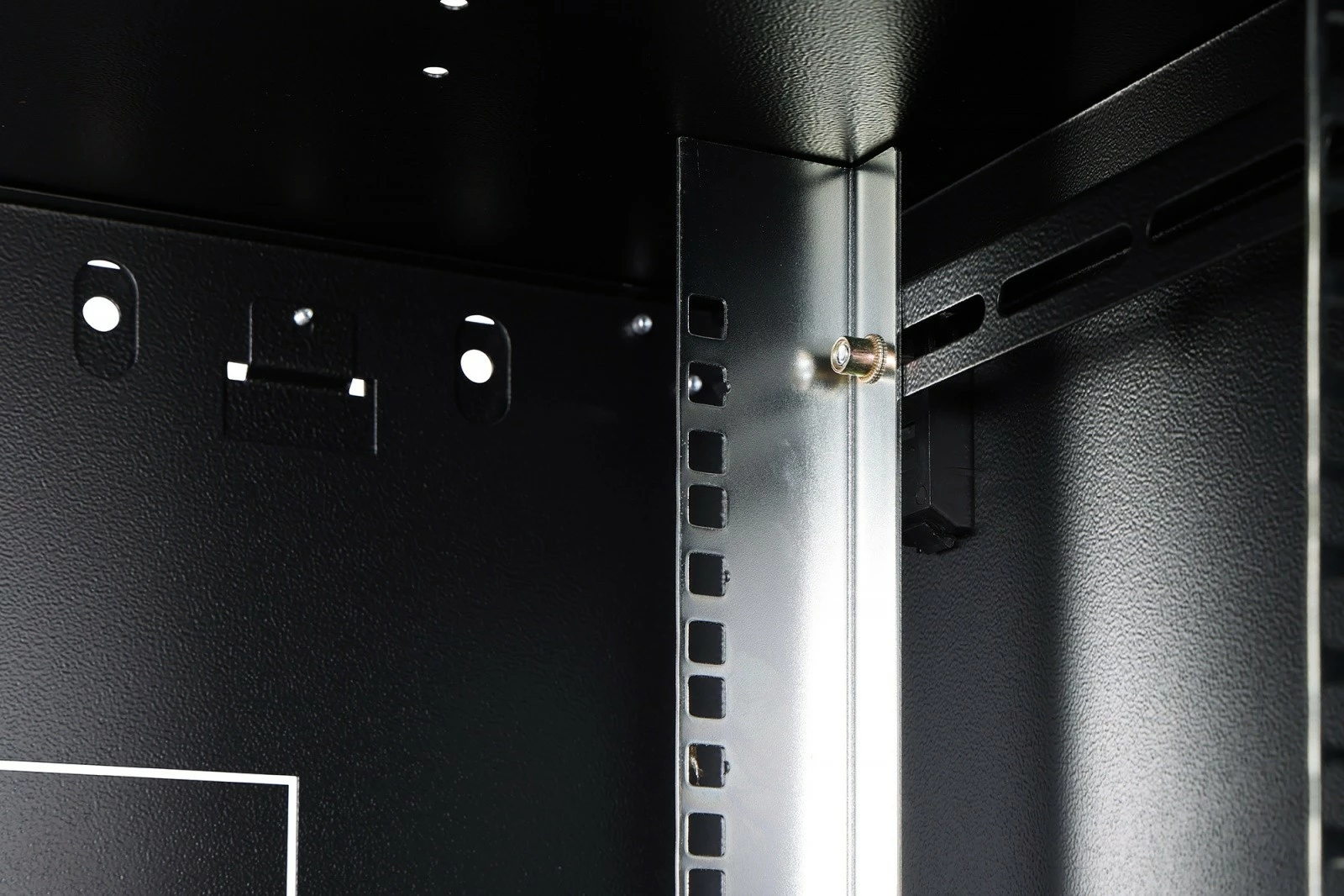 Kabinet rrjeti i montueshëm në mur, Digitus DN-37105, 19" 9U, 474x600x450 mm, derë xhami, ngarkesë 60 kg, i pa-montuar, zi