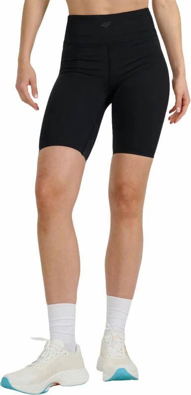 Hellonka të shkurtra për femra 4F, të zeza