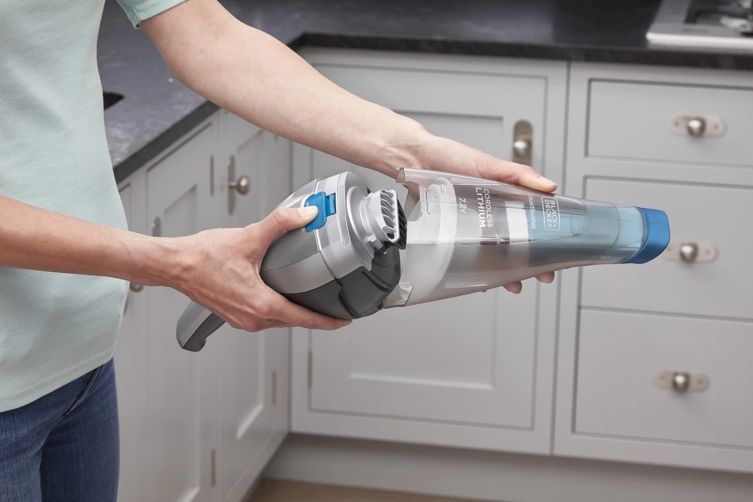 Fshesë dorëze Black&Decker, argjendtë-kaltër