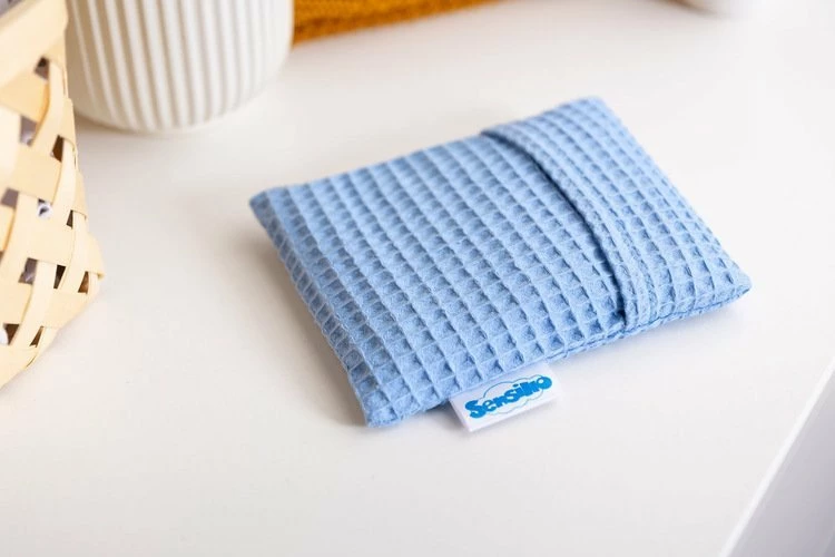Jastëk termik Sensillo Wafel Premium 16x13 cm, blu