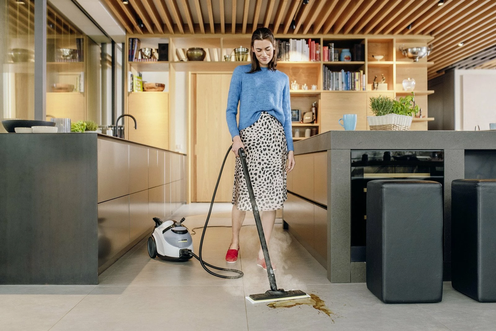 Pastrues me avull Karcher SC 5 EasyFix 1.512-660.0 2250 W, 4.2 bar, 0.5 L, i bardhë