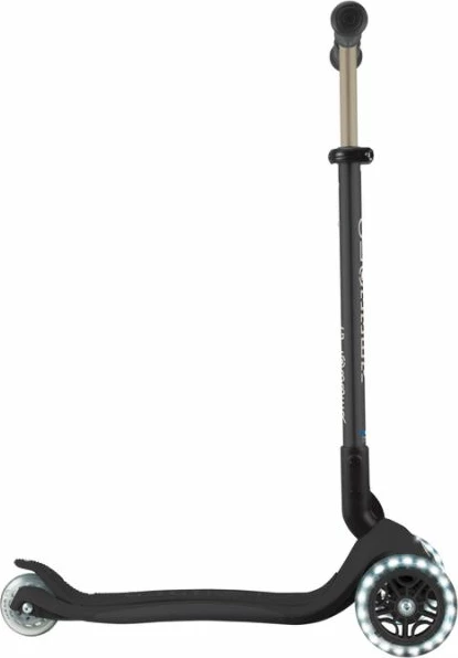 Trotinetë me ulëse Globber GO•UP DELUXE LIGHTS 3-në-1 për fëmijë