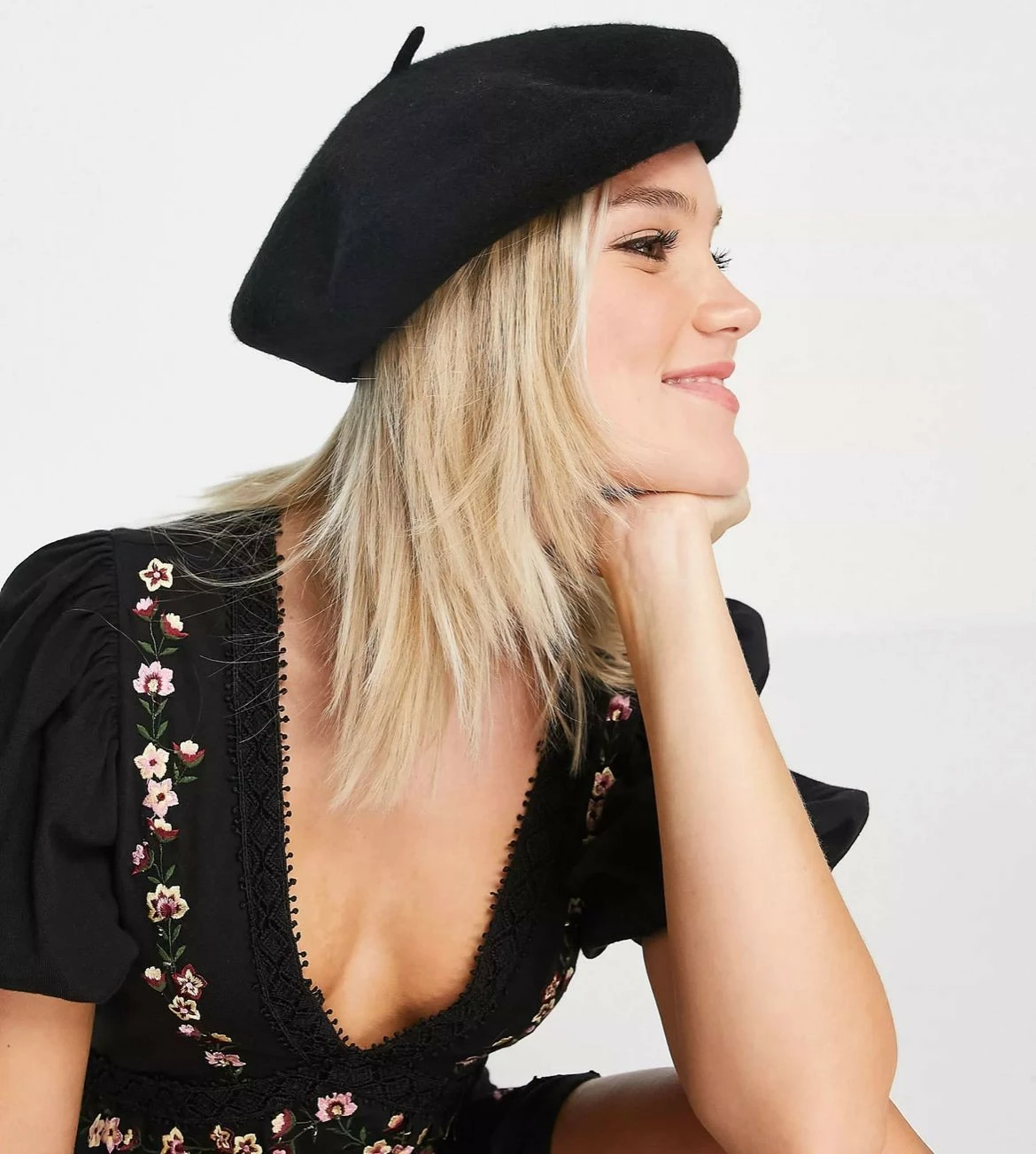 Beretë për gra, ngjyrë e zezë, Jumeon, Bere1101