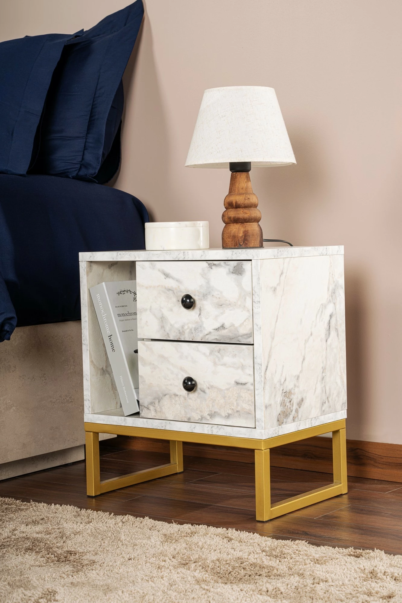 Komodinë Nordure, ngjyrë Freesia Marble, ari