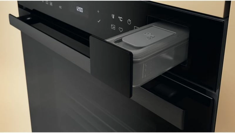 Furrë elektrike e integrume WHIRPOOL, e zezë