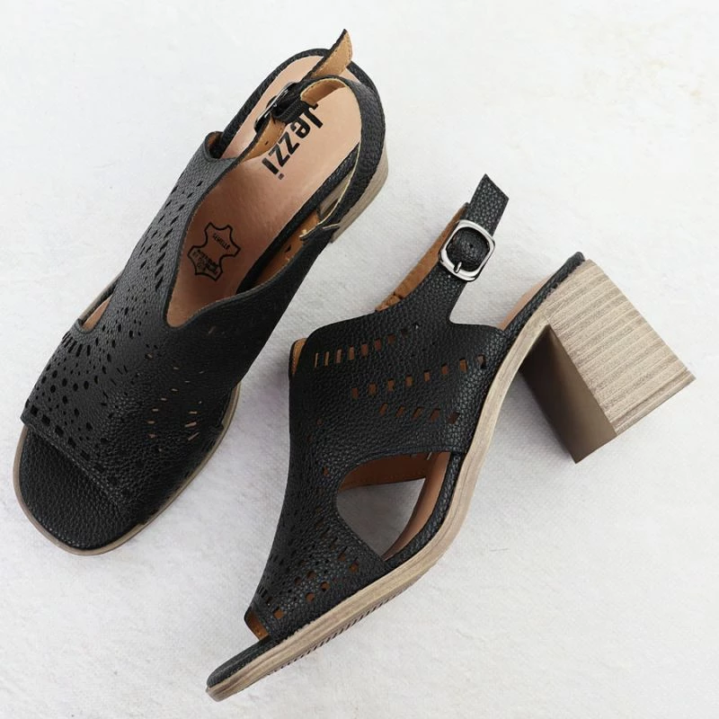 Sandale me taka të larta Jezzi 24125, të zeza