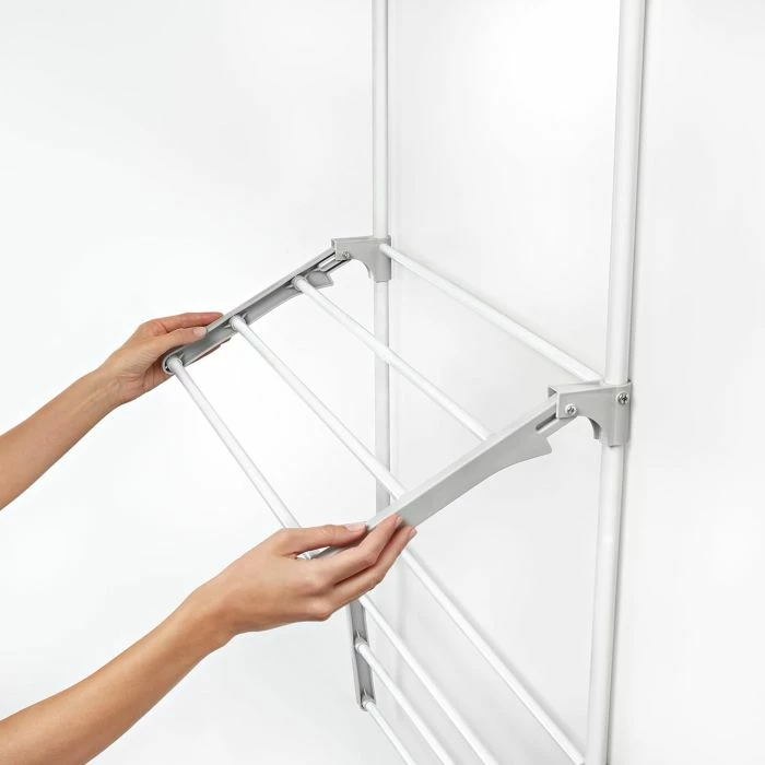 Tharëse rrobash e palosshme për derë dhe mur Rayen 033902, 8 m sipërfaqe tharjeje, 3 krahë, 62.5 x 32.7 x 124 cm, bardhë/gri, set me 2 grepa + vida