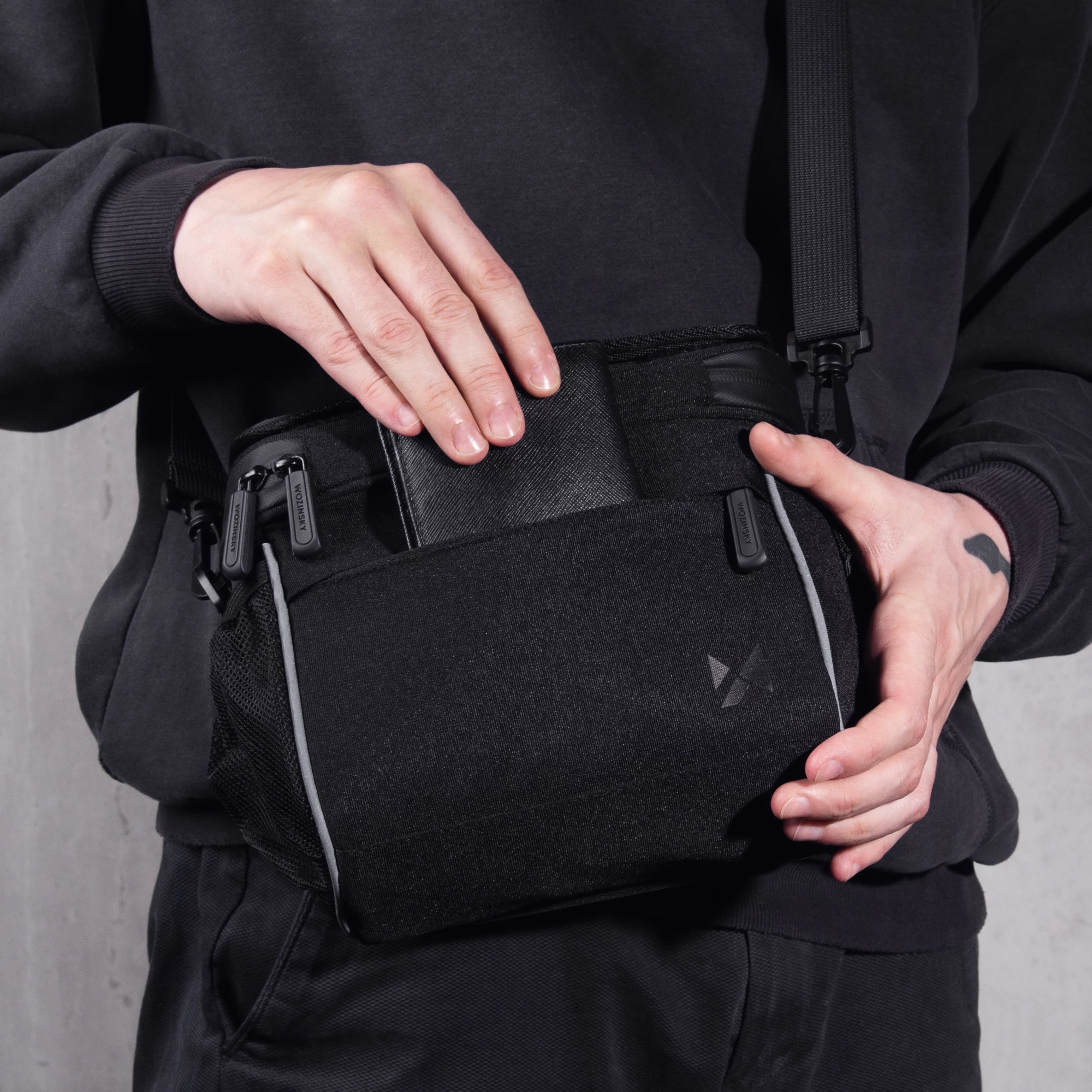 Çantë timoni/shpatulle për biçikletë Wozinsky WBHBB-01, 4L, e zezë