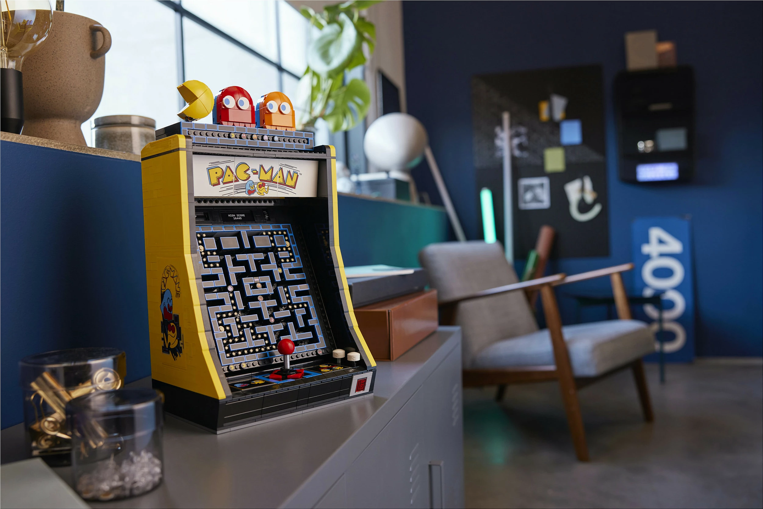 Set ndërtimi LEGO Icons PAC-MAN Arcade 10323, 2651 pjesë, multikolor