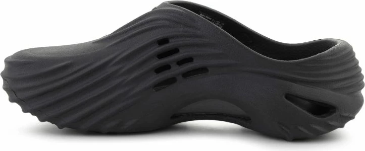 Këpucë Crocs Echo Wave, të zeza