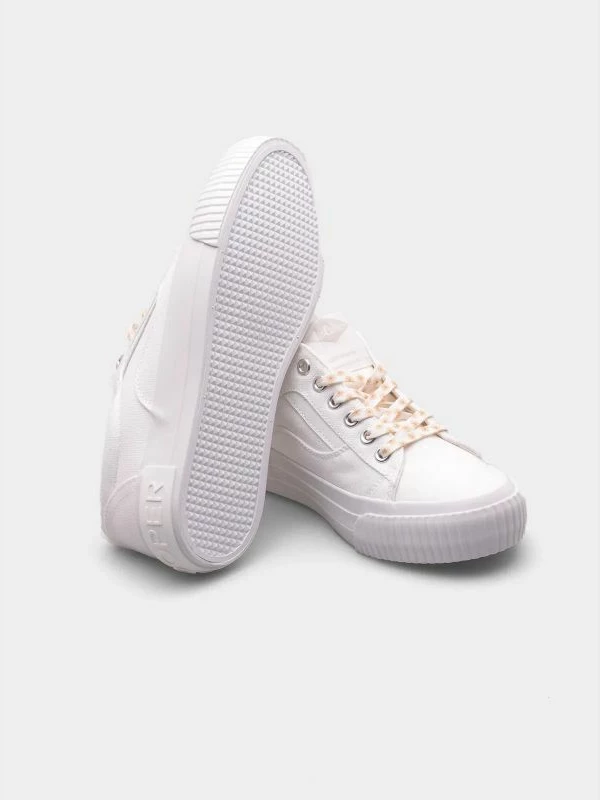 Atlete për femra Lee Cooper, të bardha