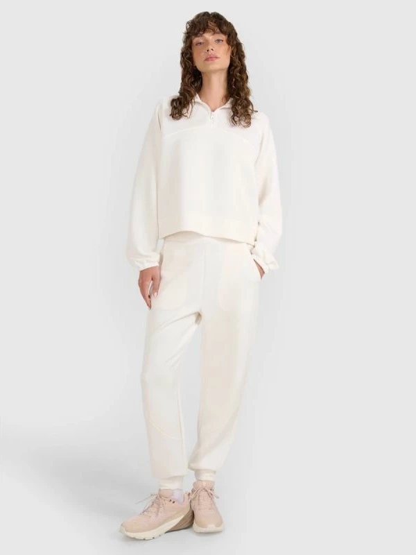 Pantallona sportive për femra 4f