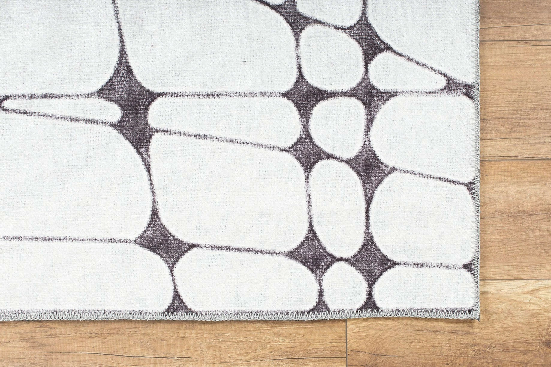 Qilim (210 x 310) Conceptum Hypnose, Ada Gönül Chenille - i bardhë AL 385