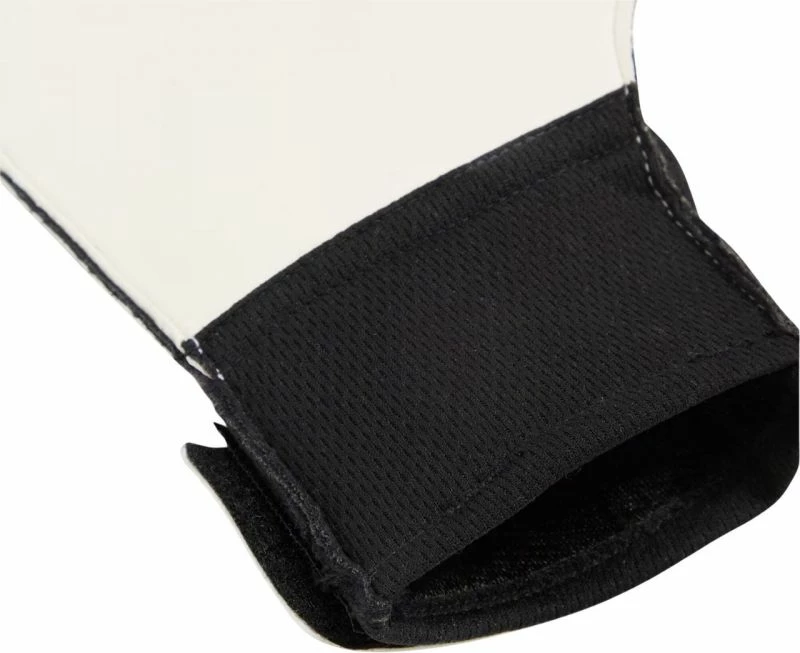 Dorëza portieri Puma, pa ngjyrë specifike