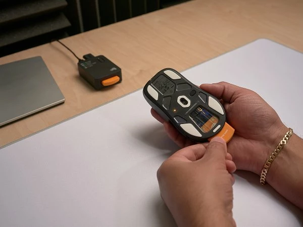 Maus Glorious Model O3 Wireless GLO-O3-WL-BLK 30000 DPI 8K RGB e zezë