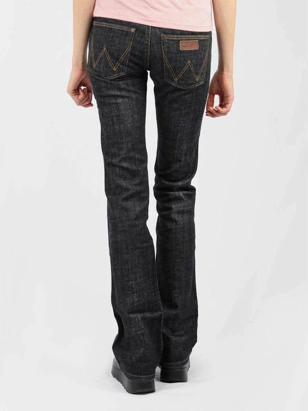 Xhinse femra Wrangler, të errëta