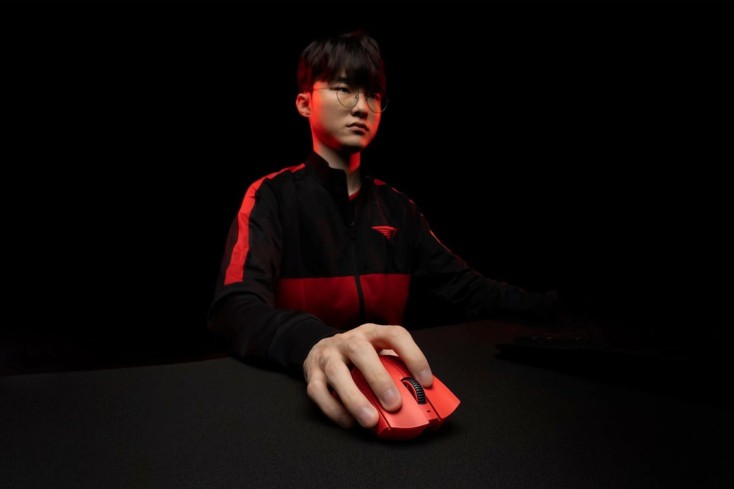 Maus Razer DeathAdder V3 Pro Faker Edition, wireless, 30000 DPI, i kuq
