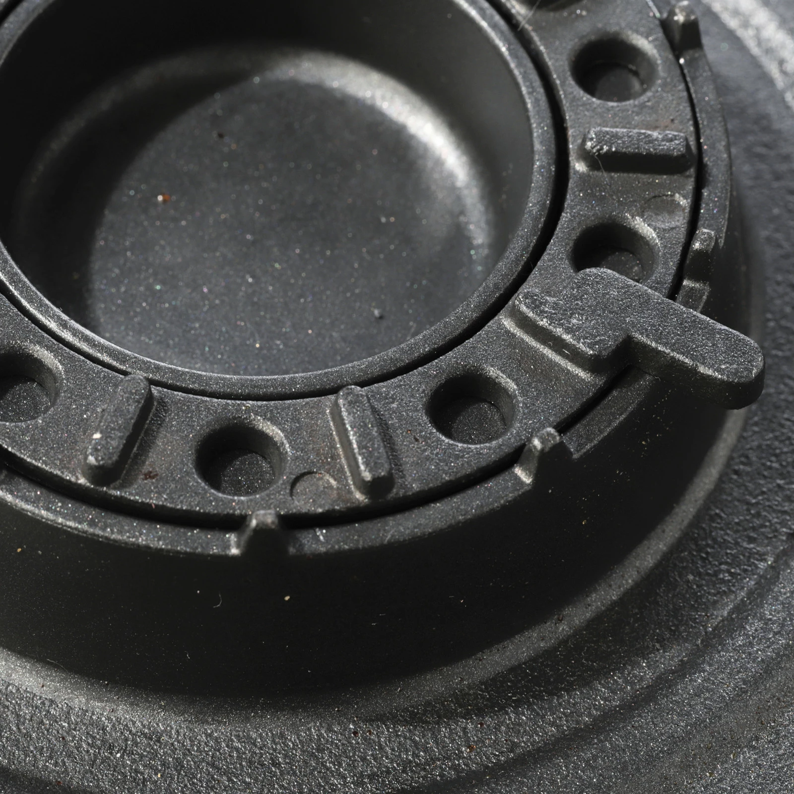 Grilë gize Meva UGP22002 për sobë kampingu me gaz, me hapje për djegës