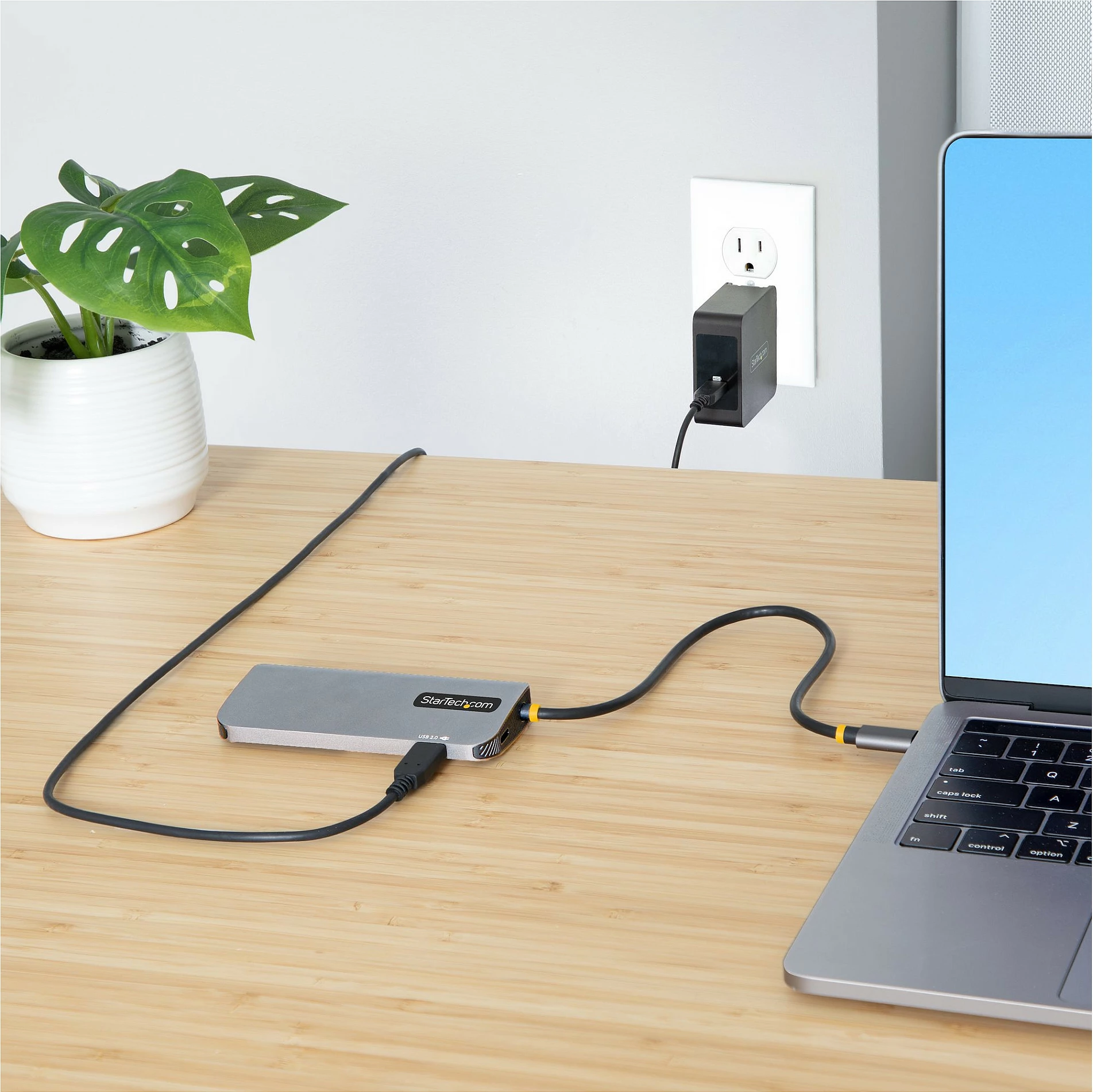 Adapter multiport USB-C StarTech 127B-USBC-MULTIPORT, HDMI 4K 60Hz, 3x USB-A 5Gbps, Gigabit Ethernet, PD 100W, kabllo 30cm, gri